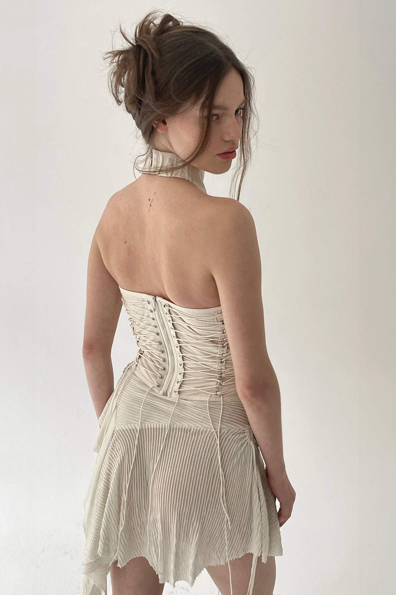 PRUE HALTER TOP