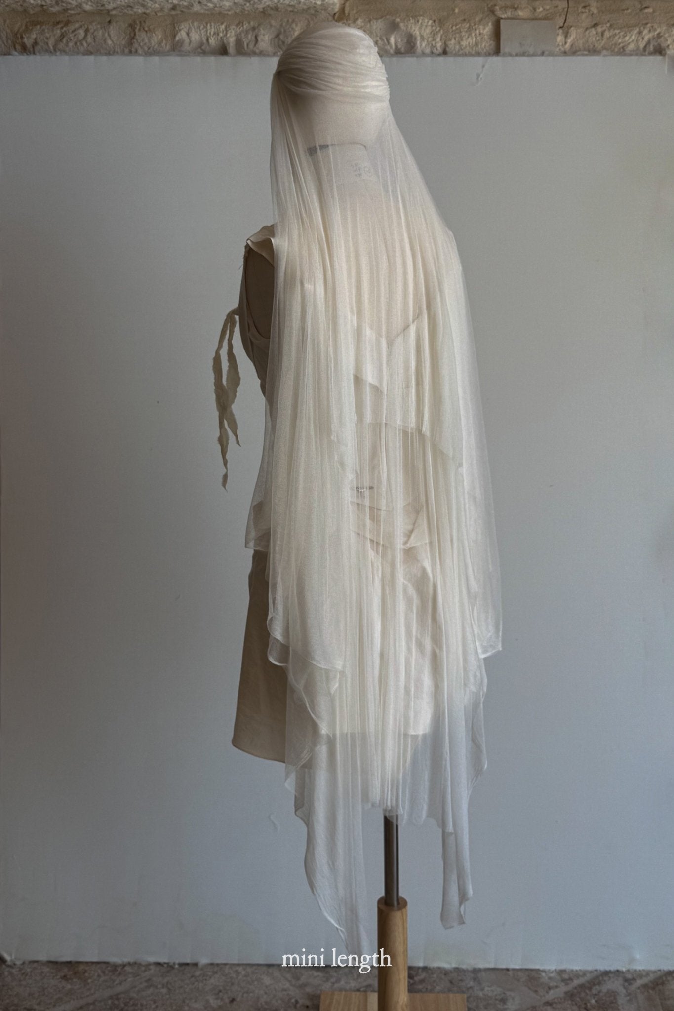LIGEIA SILK VEIL – MARINA EEЯRIE